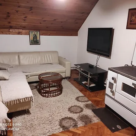 Kuca Za Odmor Jovanovic דירה פרוצ'ץ